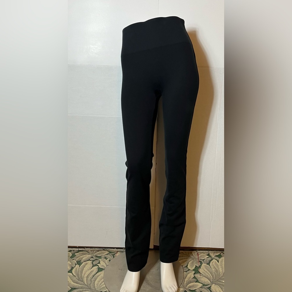 Spanx Women's Black Seamless Straight Leg Shapewear Leggings Size M
